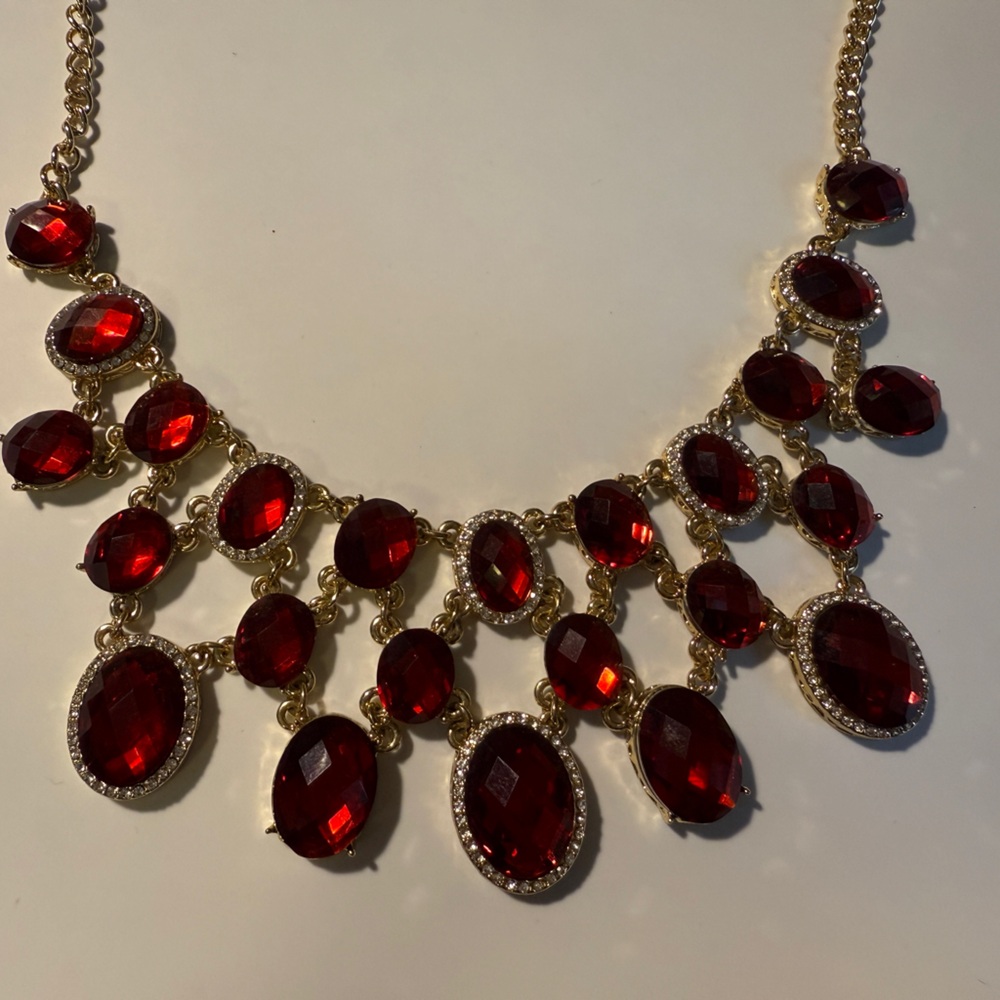 Dana Buchman Red and Gold Necklace with Elegant Cluster Design